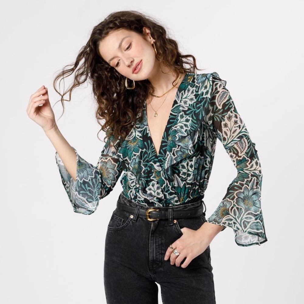 NWT Band of the Free Bonnie Emerald Floral Long Sleeve Bodysuit